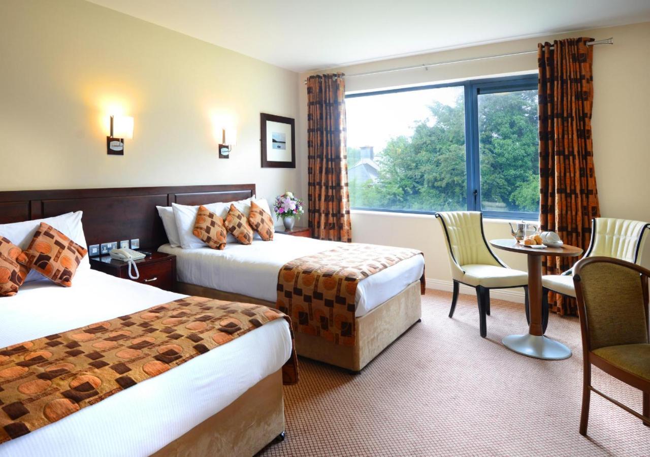 Kiltimagh Park Hotel Экстерьер фото
