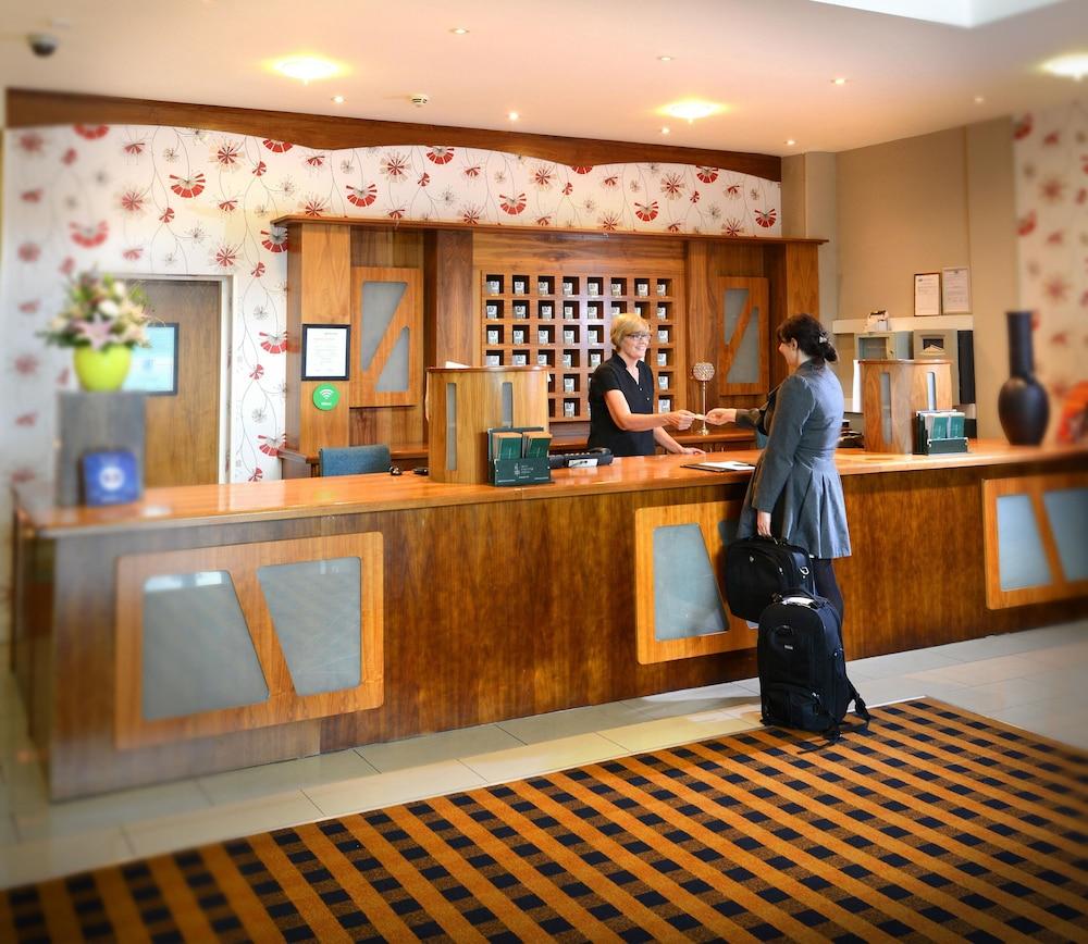 Kiltimagh Park Hotel Экстерьер фото