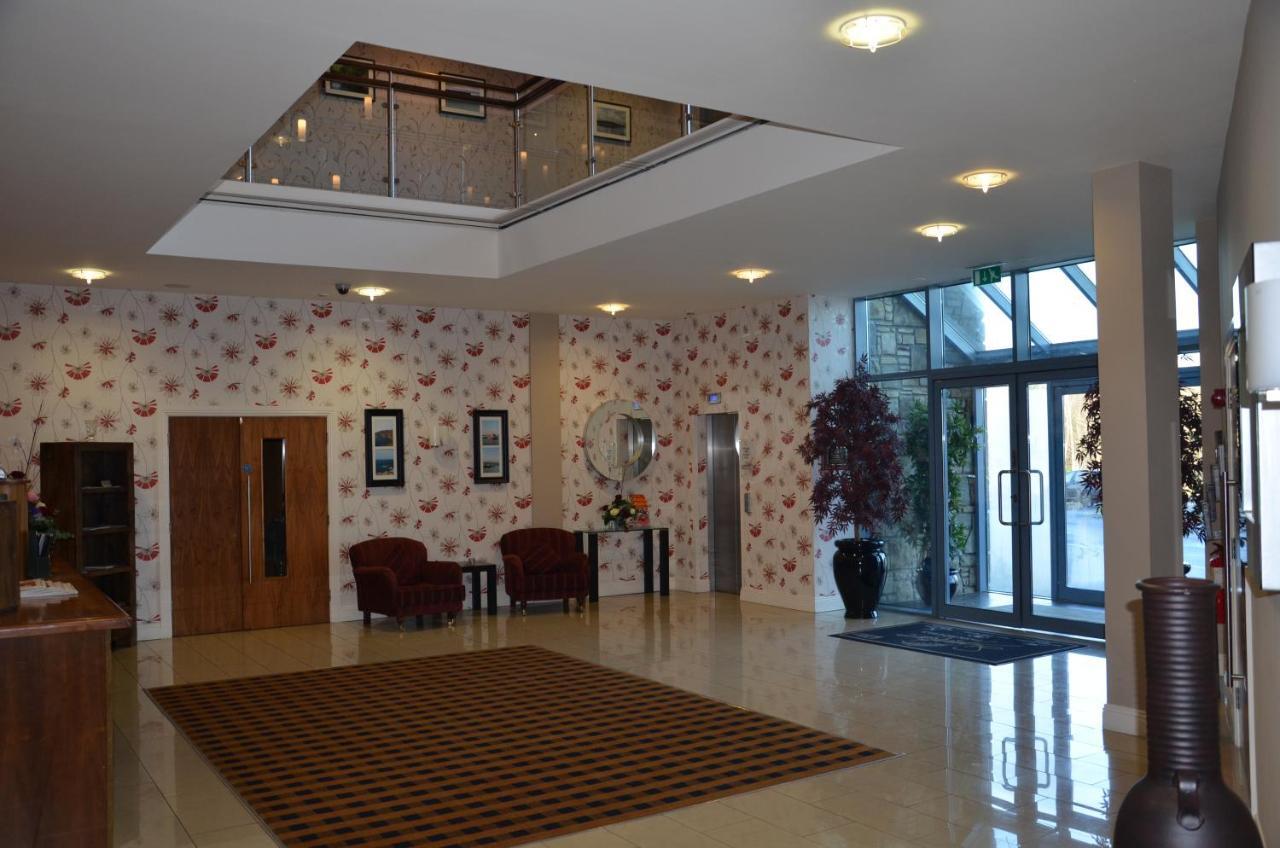 Kiltimagh Park Hotel Экстерьер фото